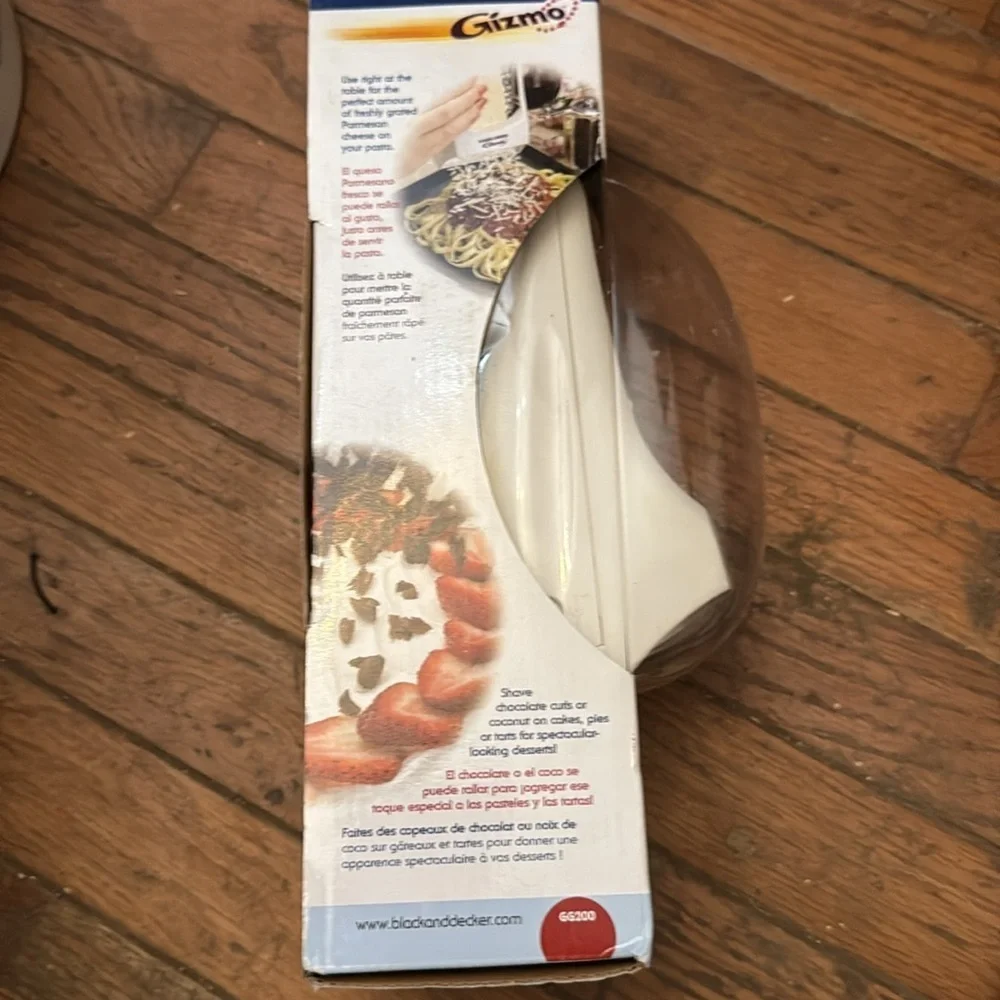 Black & Decker Gizmo Cordless Grater NIB‎